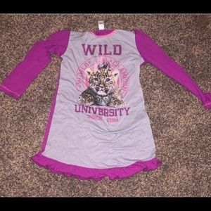 A cute lepord night gown for kids